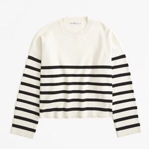Abercrombie LuxeLoft Crew Sweater in Cream Strip